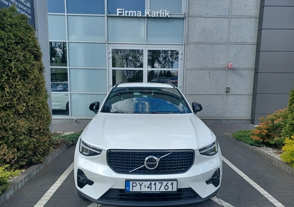 Volvo XC 40 cena 194900 przebieg: 9900, rok produkcji 2023 z Brześć Kujawski małe 46